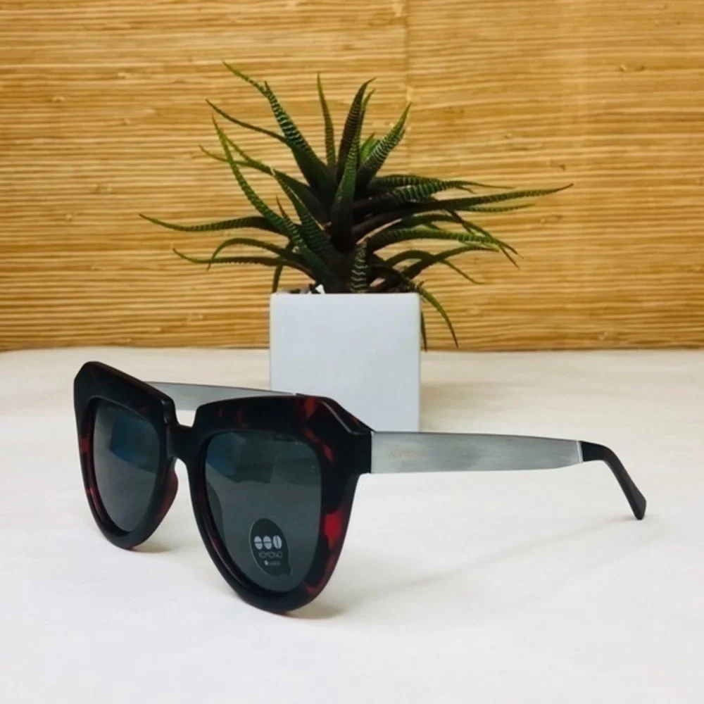 KOMONO Stella Red Tortoise Silver Sunglasses NEW cateye